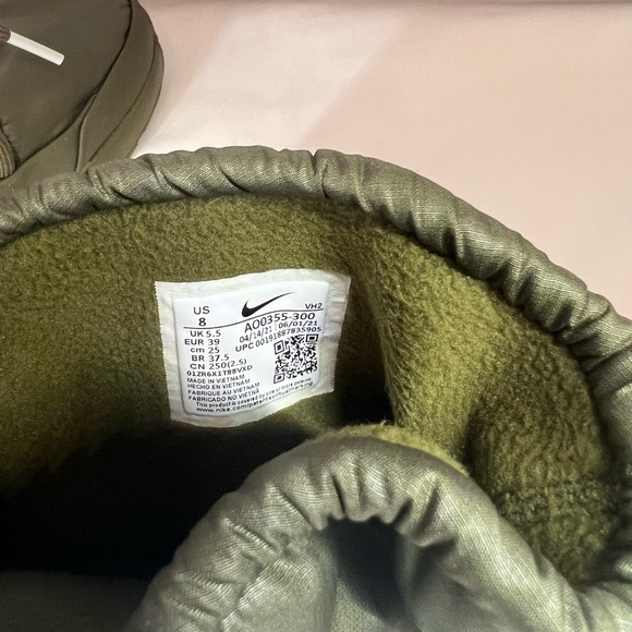 Nike Tanjun High Rise AO0355 300 Olive Canvas Women's Athletic Boot Sneakers - Picture 8 of 10